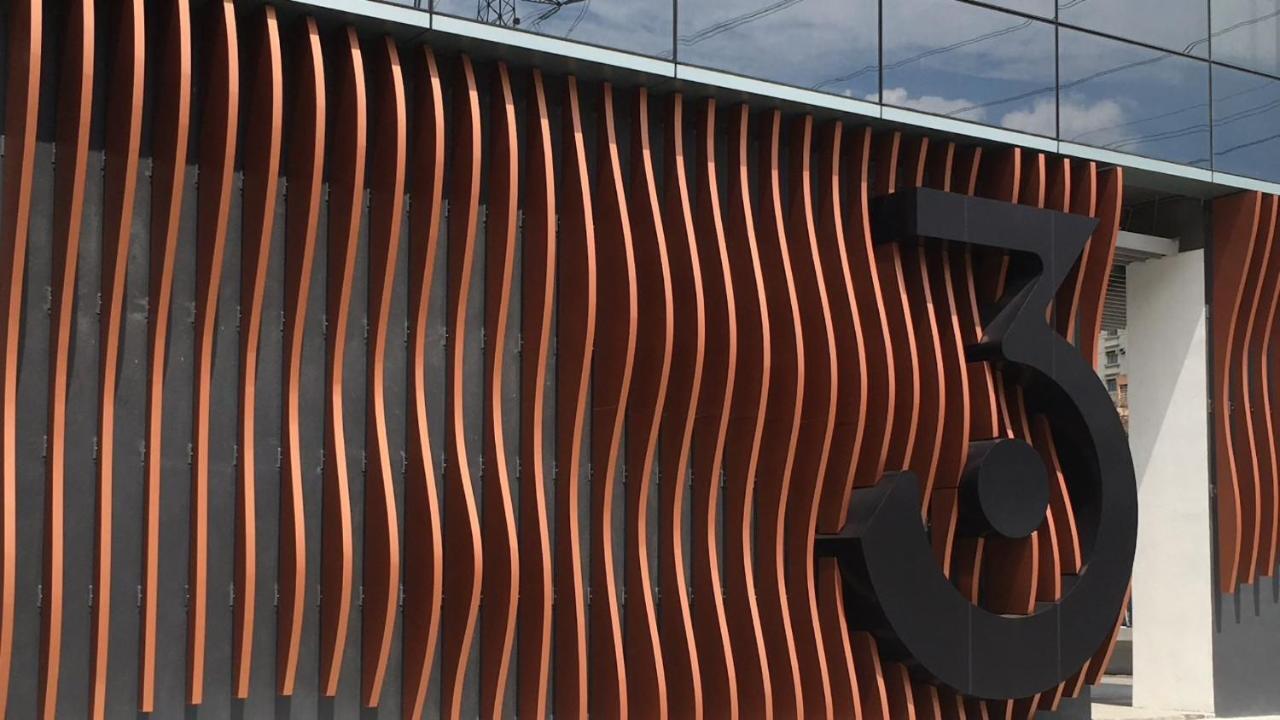 クアラルンプール3 Towers 10Min To Klcc Next To Hospital Gleneagleアパートメント エクステリア 写真
